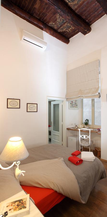 Napoli Pietrasanta Lt Bed & Breakfast Exterior photo